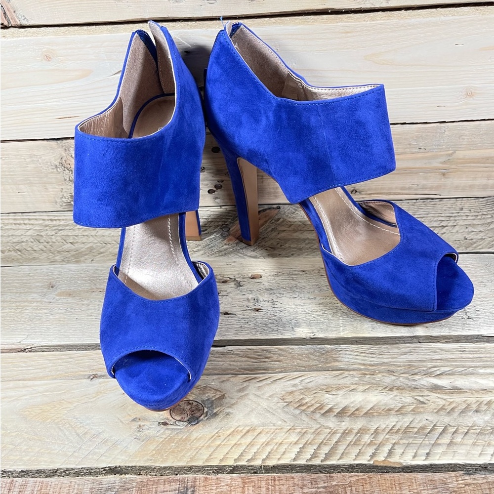 BCBG Paris Blue Suede Women's (8M) High Heel 4.5” Leather Shoes Strap Peep Pumps